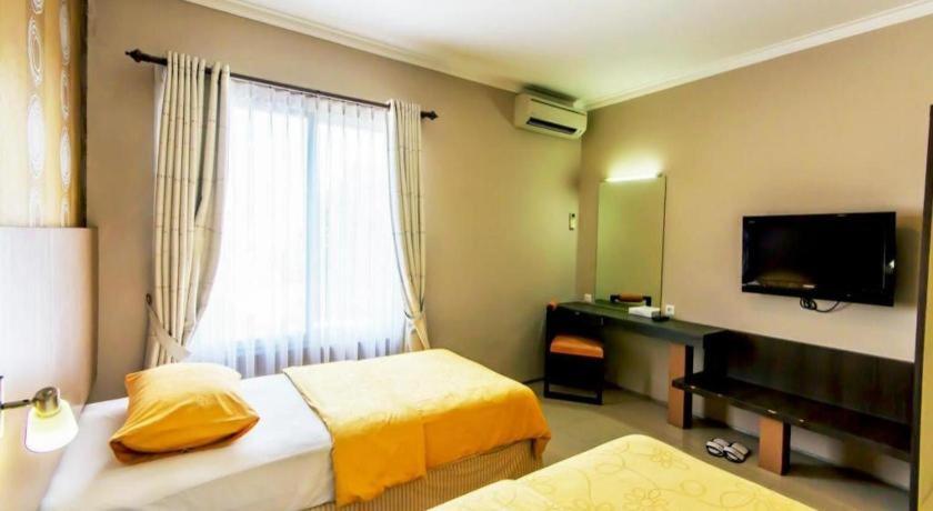 בנדונג Andelir Hotel מראה חיצוני תמונה