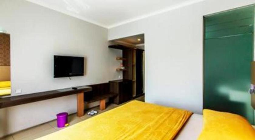 בנדונג Andelir Hotel מראה חיצוני תמונה