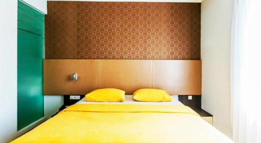 בנדונג Andelir Hotel מראה חיצוני תמונה